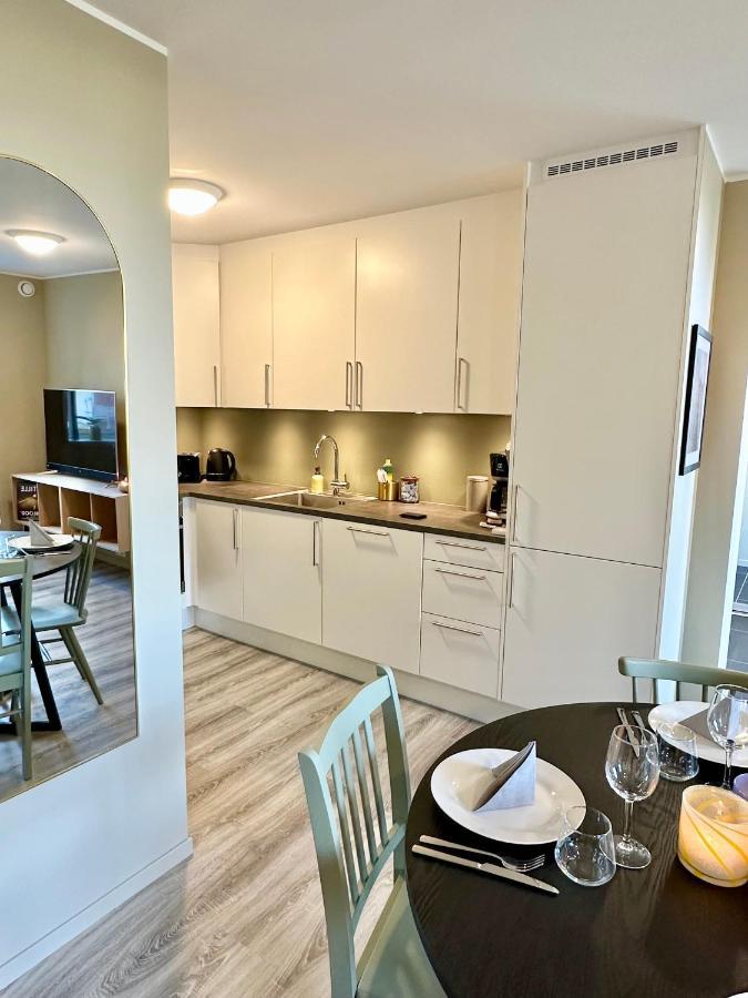 Modern Apartment In Тромсё Экстерьер фото